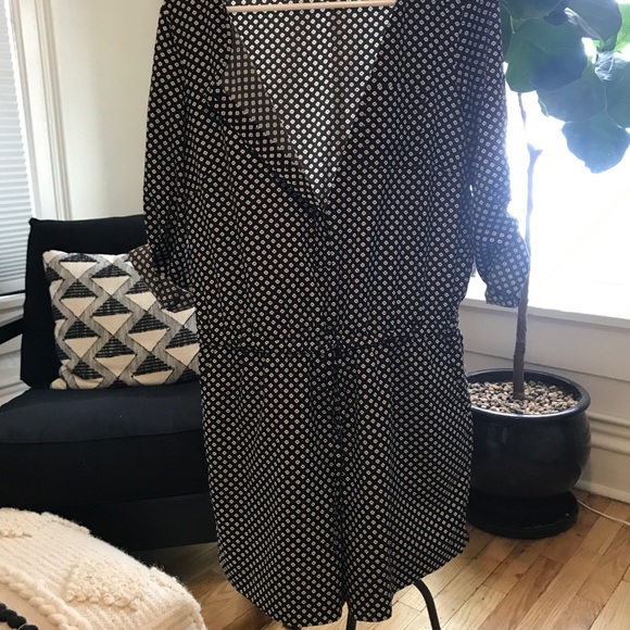 Black and white romper - Picture 3 of 3